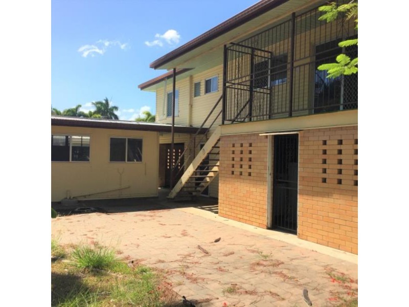 84 Menzies Street, Park Avenue QLD 4701
